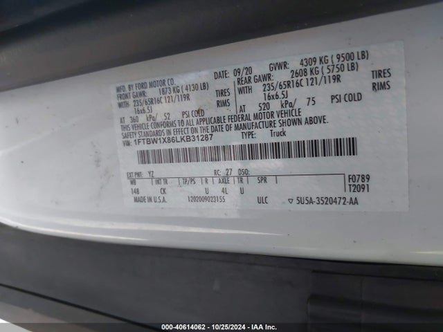 Ford Transit-350 Cargo Van 2020 1FTBW1X86LKB31287 Image 9
