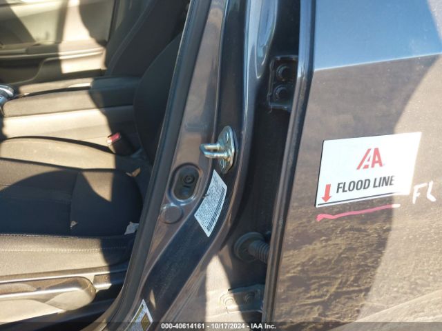 2HGFC2F55HH555244 Honda Civic Lx