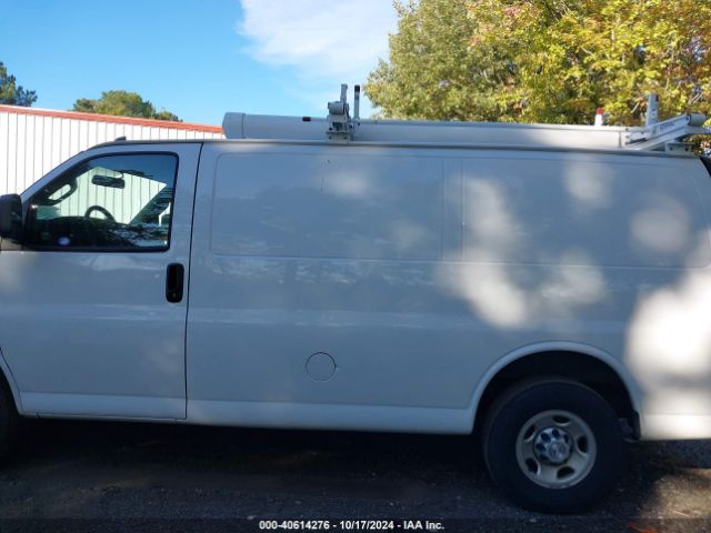 1GCWGAFP5K1322954 Chevrolet Express 2500 Work Van