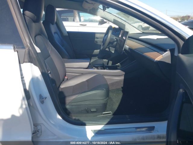 5YJ3E1EA0LF785163 Tesla Model 3 Standard Range Plus Rear-wheel Drive/standard Range Rear-wheel Drive