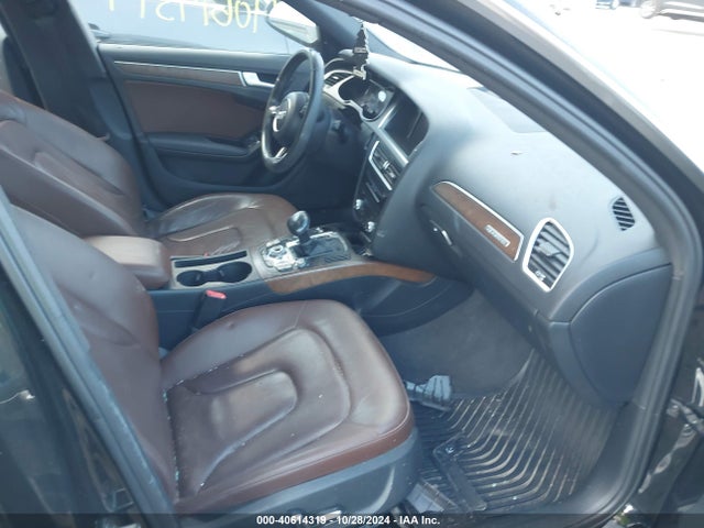 WAUFFAFL0FA077886 Audi A4 2.0t Premium