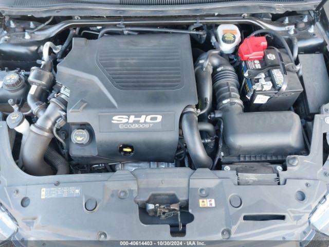 1FAHP2KT8JG100959 Ford TAURUS SHO