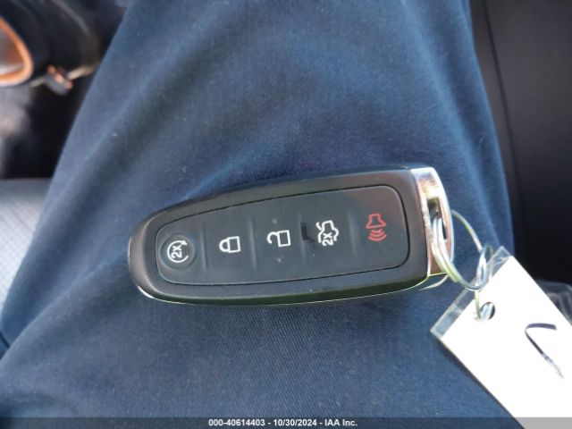 1FAHP2KT8JG100959 Ford TAURUS SHO