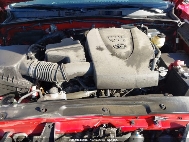 3TMCZ5AN4NM497777 Toyota Tacoma Sr V6