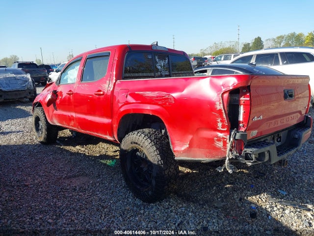 3TMCZ5AN4NM497777 Toyota Tacoma Sr V6