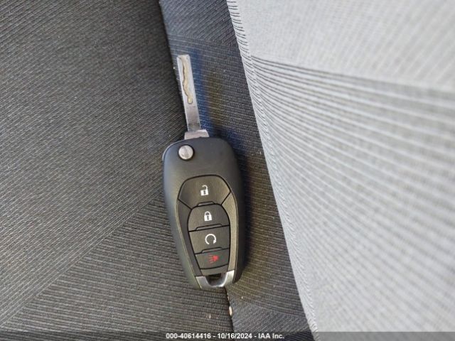KL77LFEP2SC000496 Chevrolet Trax Fwd Ls