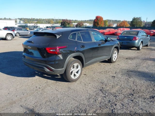 KL77LFEP2SC000496 Chevrolet Trax Fwd Ls