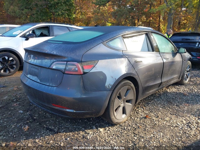 2023 TESLA MODEL 3 5YJ3E1EA7PF458006 Photo 3