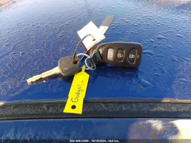 5NPD74LF3JH392058 Hyundai ELANTRA SE