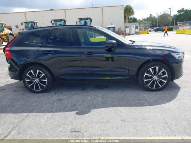 YV4L12RL2R1776024 Volvo Xc60 B5 Plus Dark Theme