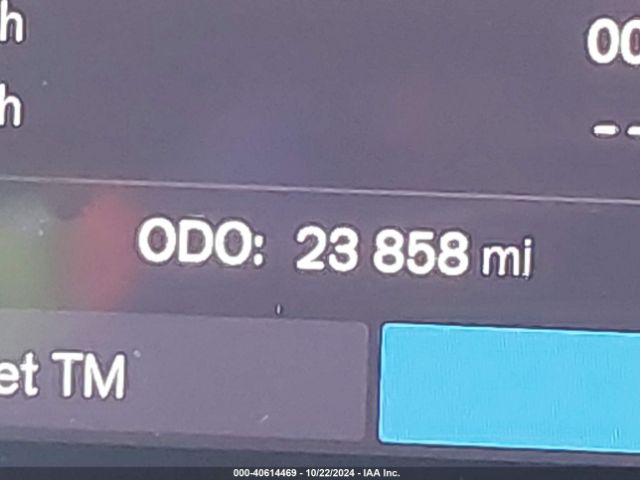 YV4L12RL2R1776024 Volvo Xc60 B5 Plus Dark Theme