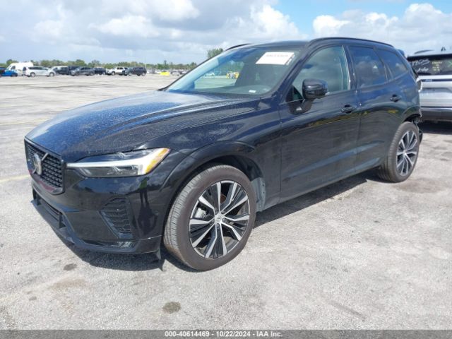 YV4L12RL2R1776024 Volvo Xc60 B5 Plus Dark Theme