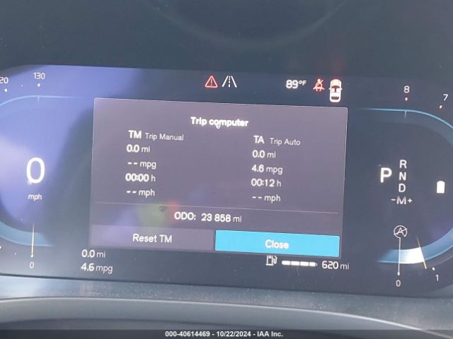 YV4L12RL2R1776024 Volvo Xc60 B5 Plus Dark Theme