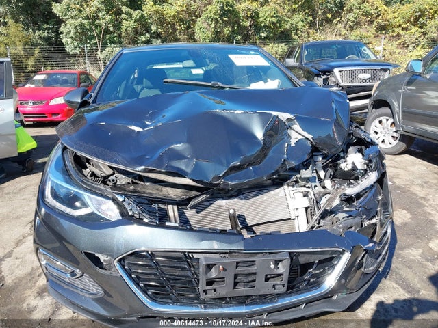 Chevrolet Cruze Lt Auto 2018 1G1BE5SM6J7150025 Image 12