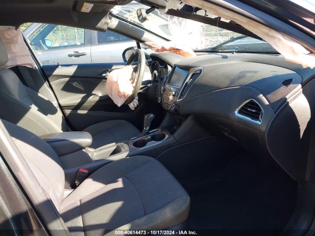 Chevrolet Cruze Lt Auto 2018 1G1BE5SM6J7150025 Image 5