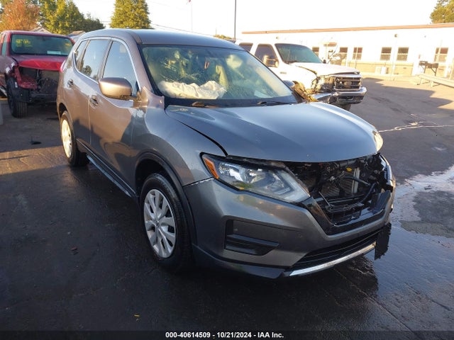 Nissan ROGUE S 2017 5N1AT2MT4HC894957 Image 1