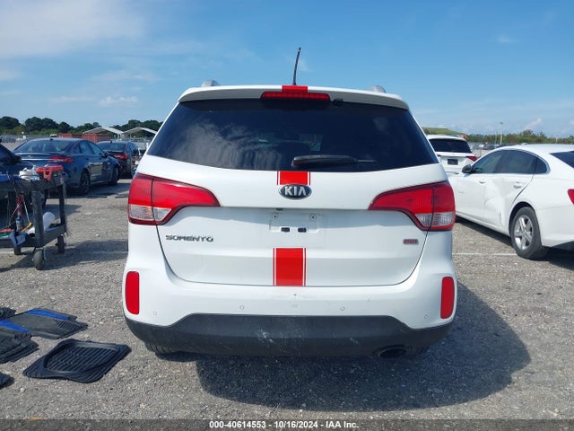 KIA SORENTO LX 2014 5XYKTDA6XEG479829 Image 16