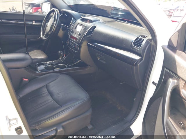 KIA SORENTO LX 2014 5XYKTDA6XEG479829 Image 5