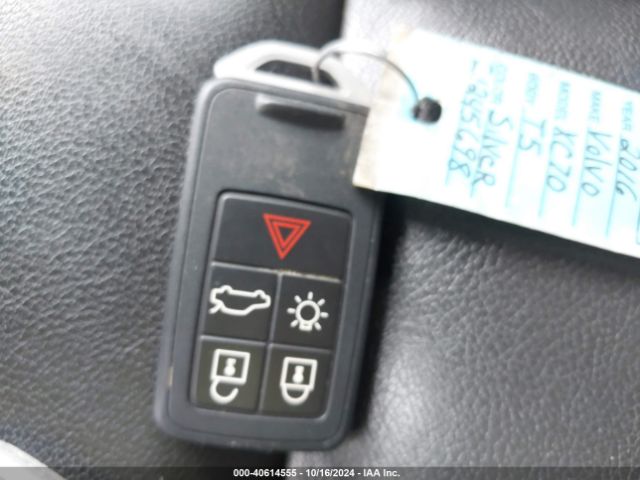 YV4612NM7G1245698 Volvo Xc70 T5 Platinum