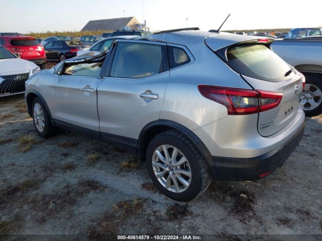 JN1BJ1AV5MW308681 Nissan Rogue Sport S Fwd Xtronic Cvt