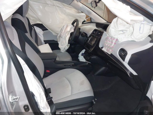 JTDKBRFU5G3011392 Toyota Prius Two