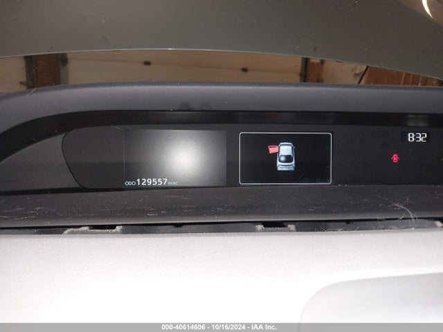 JTDKBRFU5G3011392 Toyota Prius Two