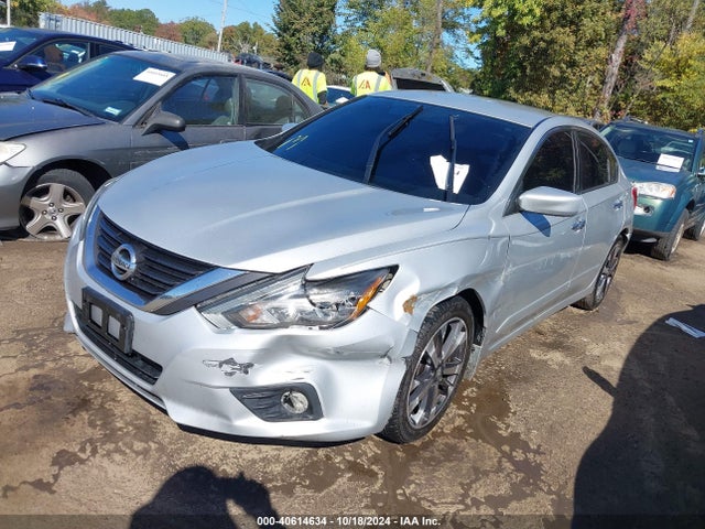 Nissan Altima 2.5 Sr 2017 1N4AL3AP0HN310596 Image 2