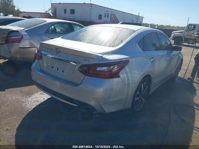 Nissan Altima 2.5 Sr 2017 1N4AL3AP0HN310596 Image 4