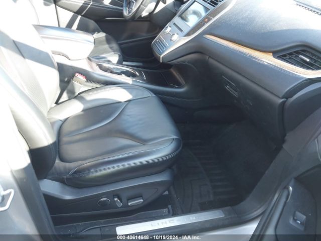5LMCJ2C92GUJ30809 Lincoln MKC SELECT