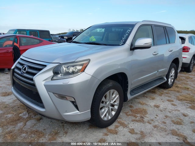 Lexus 460 2015 JTJBM7FX0F5116947 Image 2