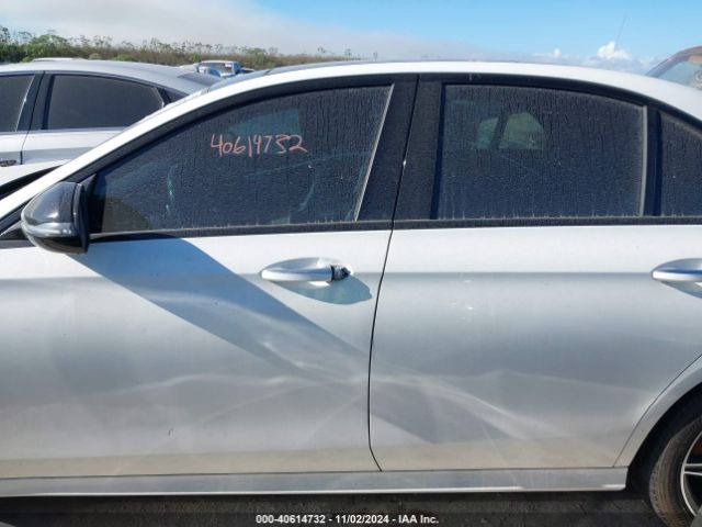 WDDZF4JB6JA320180 Mercedes-Benz E 300