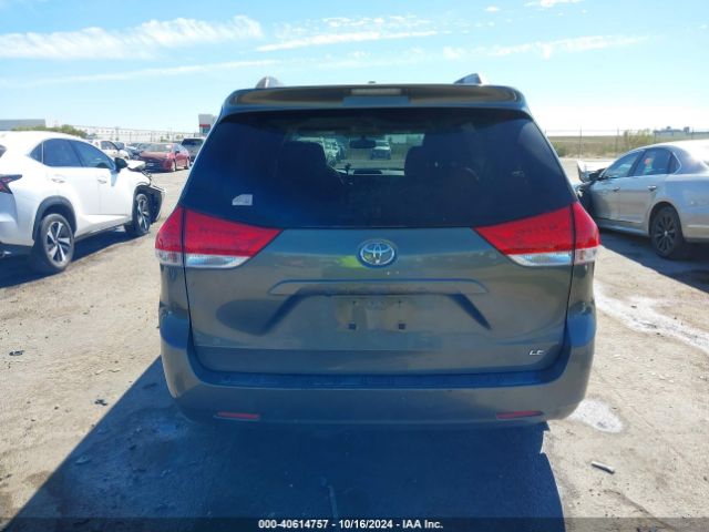 5TDKK3DC0ES452026 Toyota Sienna Le V6 8 Passenger