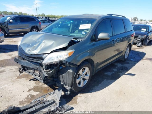 5TDKK3DC0ES452026 Toyota Sienna Le V6 8 Passenger
