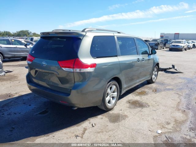 5TDKK3DC0ES452026 Toyota Sienna Le V6 8 Passenger