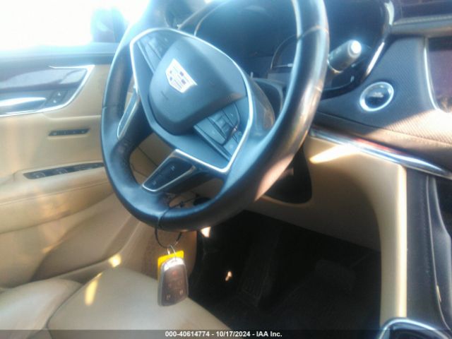 1GYKNDRS6HZ146958 Cadillac XT5 LUXURY