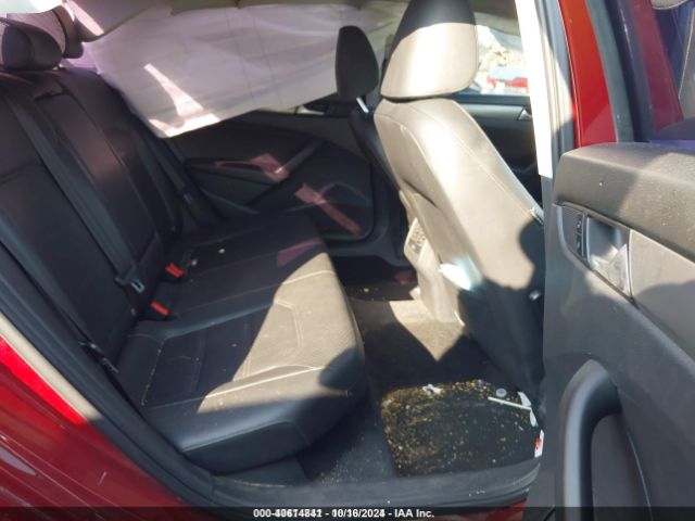 1VWBV7A32FC059695 Volkswagen Passat 2.0l Tdi Se
