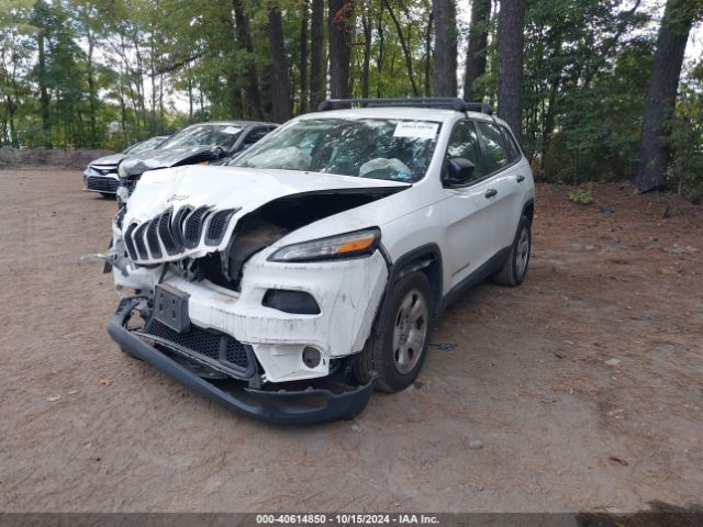 1C4PJLAB5FW721482 Jeep Cherokee Sport