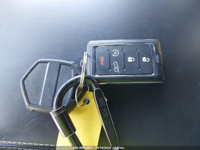 1C4RJKDG2P8719253 Jeep Grand Cherokee L Overland 4x4