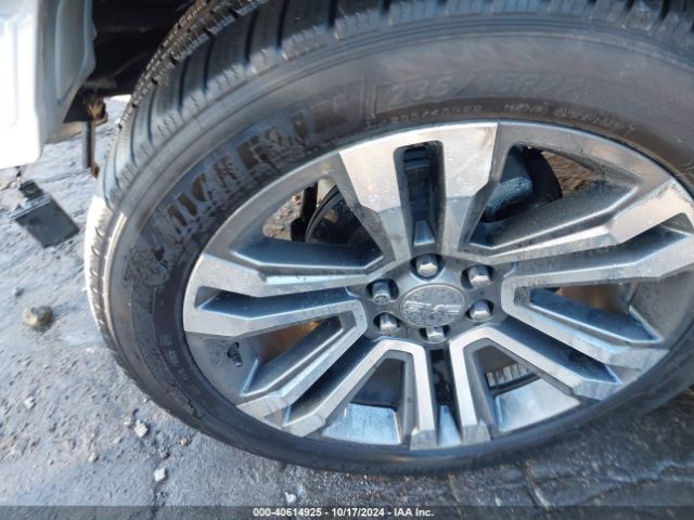 1GKS2HKJ9JR120906 GMC YUKON XL DENALI