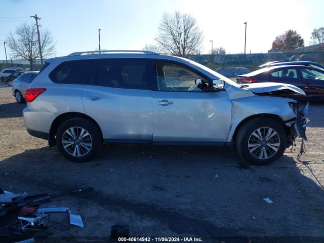 5N1DR2AM5LC637632 Nissan Pathfinder S 4wd