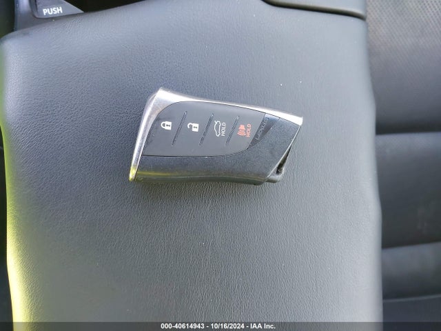 Lexus ES 350 2020 58ADZ1B11LU071180 Image 11