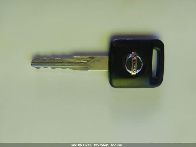 1N6DD0ER8KN749693 Nissan Frontier Desert Runner