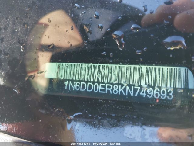 1N6DD0ER8KN749693 Nissan Frontier Desert Runner