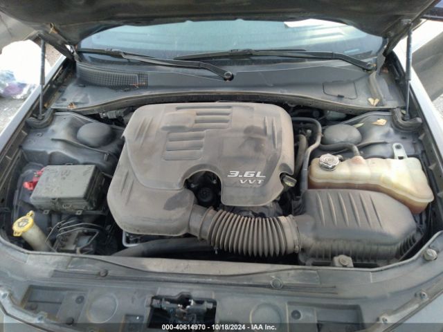 2C3CCABG1KH559421 Chrysler 300 300s