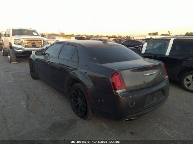 2C3CCABG1KH559421 Chrysler 300 300s