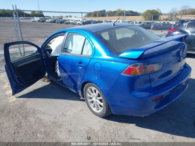 2011 MITSUBISHI LANCER JA32U2FU5BU022167 Photo 2
