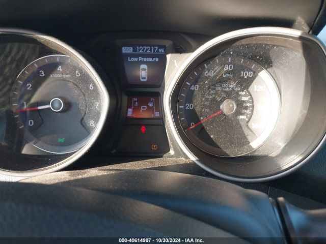 KMHD35LH6HU380517 Hyundai ELANTRA GT