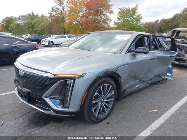 2024 CADILLAC LYRIQ 1GYKPVRLXRZ124911 Photo 1