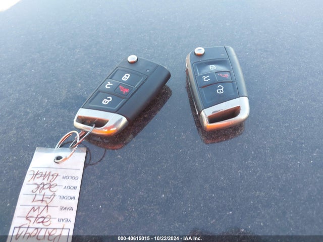 3VW4T7AU7FM006173 Volkswagen Golf Gti 2.0t S 4-door