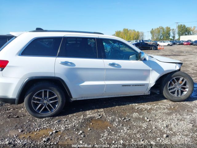 1C4RJEBG2JC359037 Jeep Grand Cherokee Limited 4x2
